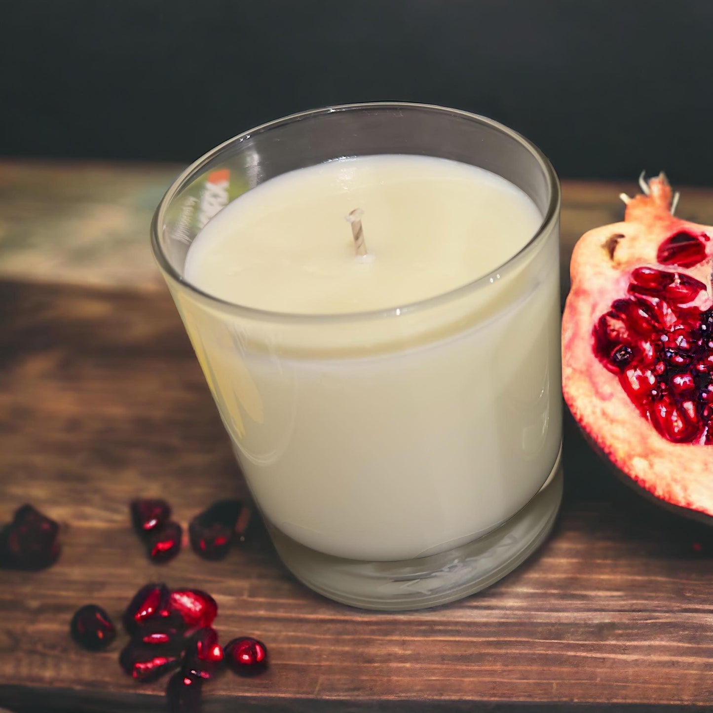 Black Pomegranate Candle - Pure Scents Uk