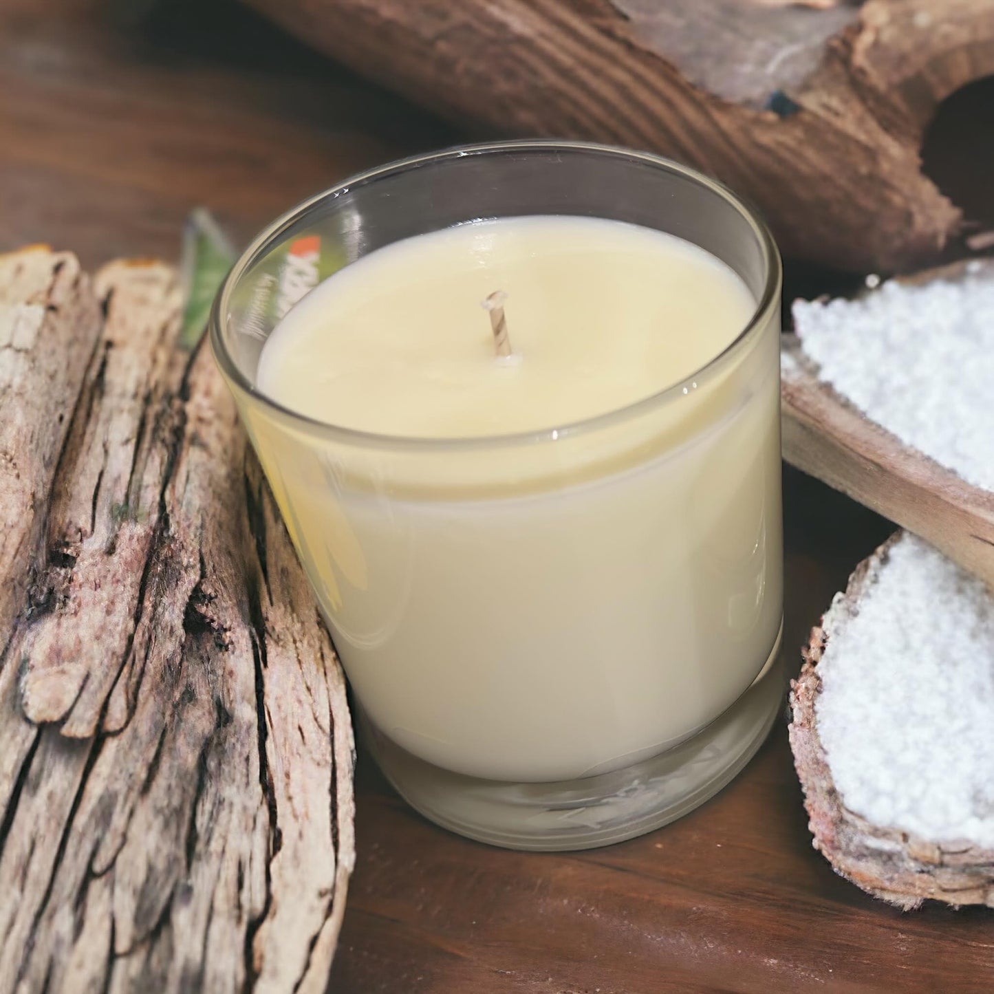 Rocksalt & Driftwood Candle - Pure Scents Uk